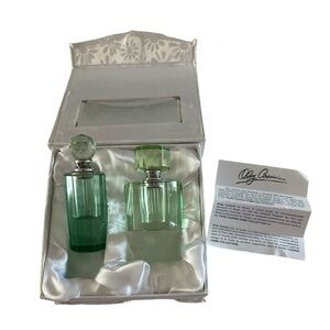 Oleg Cassini Green Perfume bottle Set